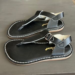 Girls Saltwater sandals
